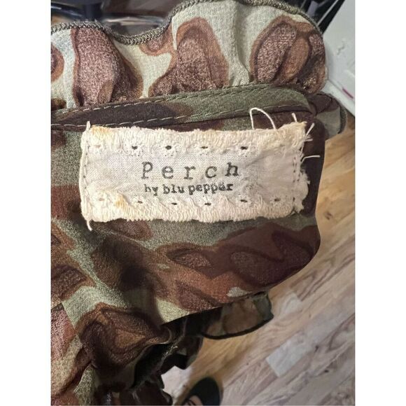 Perch Sheer Animal Print Green Tie Back Blouse W/ Ruffles 2x - Picture 6 of 8